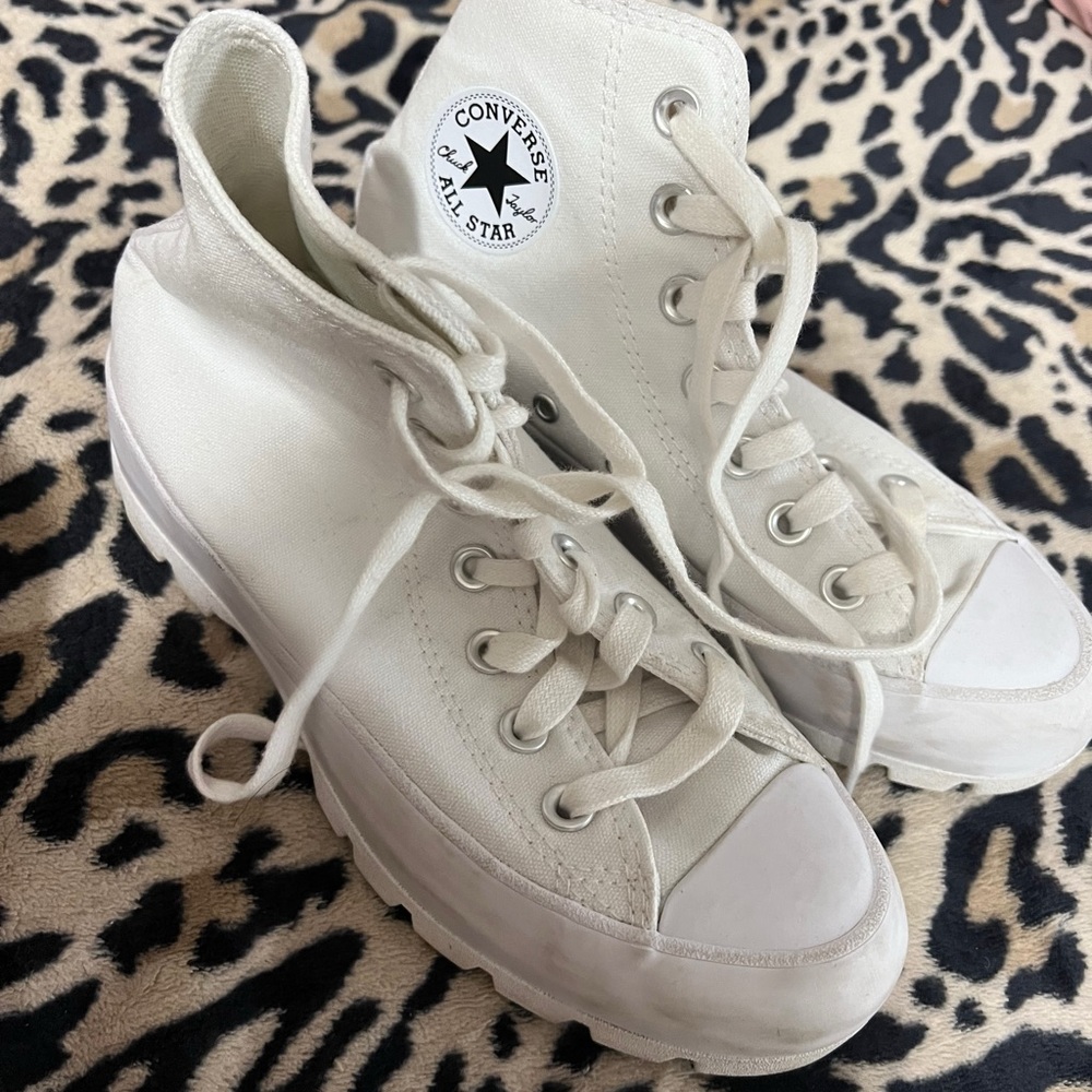 chuck converse